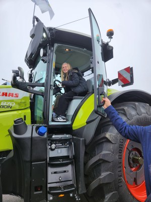 Fille tracteurP