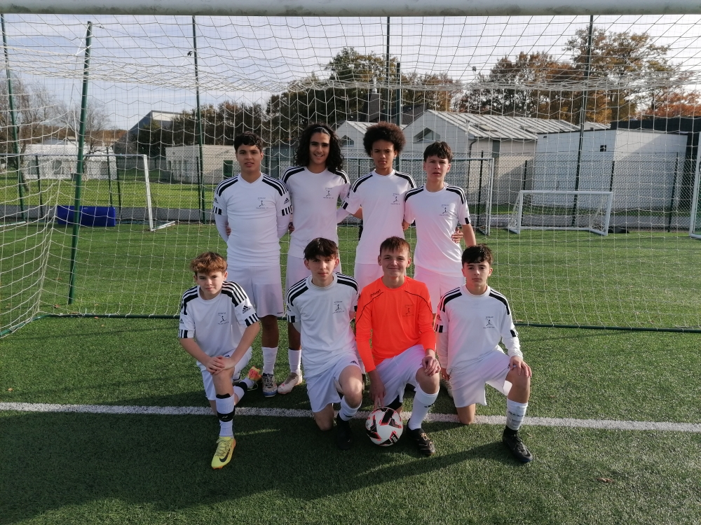 Equipe MG Section Foot Colle ge St Joseph